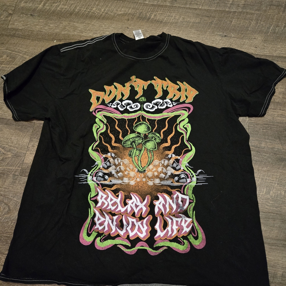 Urban Outfitters Black Graphic Mushroom Tee